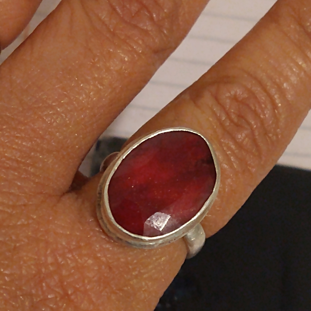 Elegant Silver Ring With Ruby Red Stone - image 1